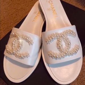 Chanel pearl mule slides